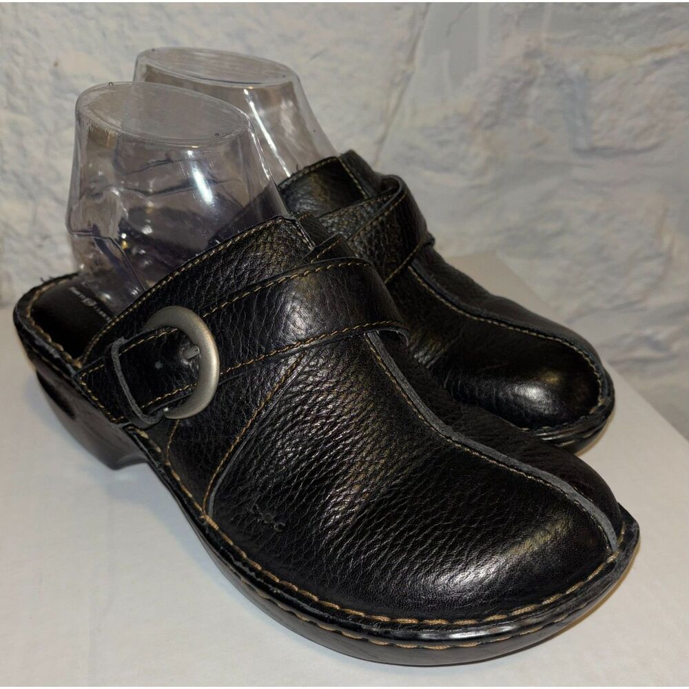 b.o.c. Born Concept Black Leather Side Buckle Comfort Mule Clogs Size 9